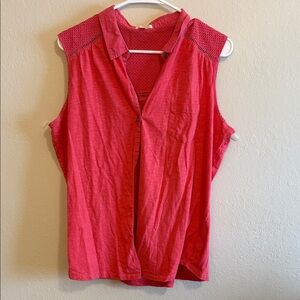 Northcrest Sleeveless Coral Blouse